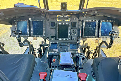 Cockpit des nouveaux CH47F Chinook