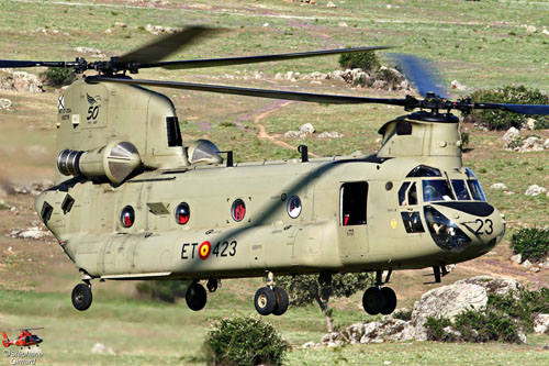 Hélicoptère CH47F Chinook ET423