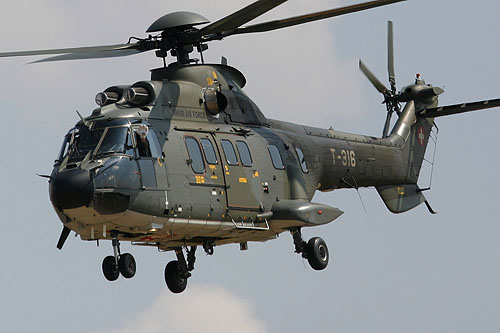 Hélicoptère AS332 SuperPuma Suisse