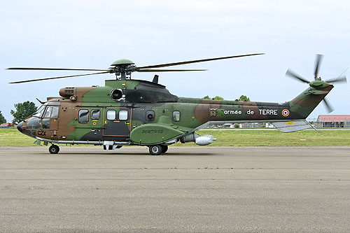 Hélicoptère AS532 Cougar Horizon ALAT