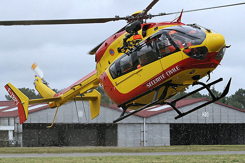 Hélicoptère EC145 de la Sécurité Civile