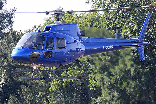 Hélicoptère AS350 Ecureuil F-GGAO