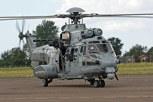 Hélicoptère EC725 Caracal ALAT