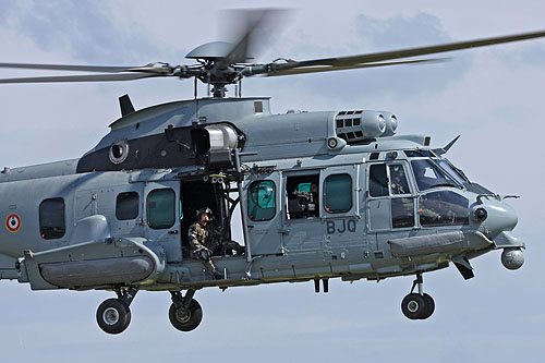 Hélicoptère EC725 Caracal ALAT