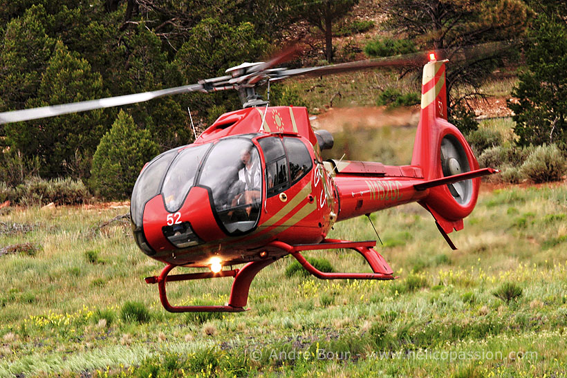 Hélicoptère EC130 de Grand Canyon Helicopters