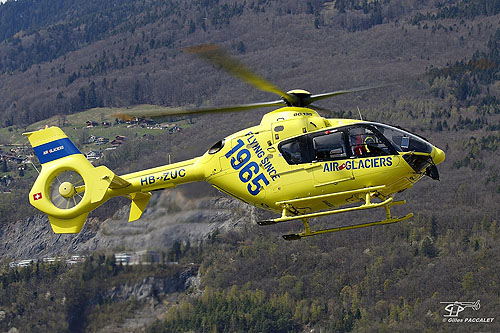 Hélicoptère EC135 HB-ZUC d'AIR GLACIERS