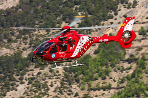 Hélicoptère EC135 HB-ZEF AIR ZERMATT