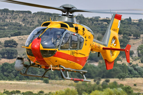 Hélicoptère EC135