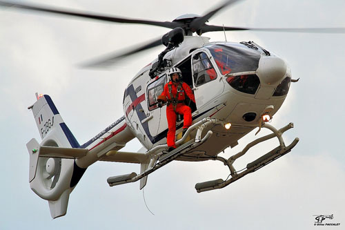 Hélicoptère EC135 Douanes France