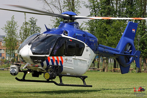 Hélicoptère EC135 de la Police belge