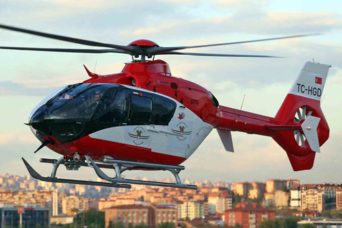 Hélicoptère EC135