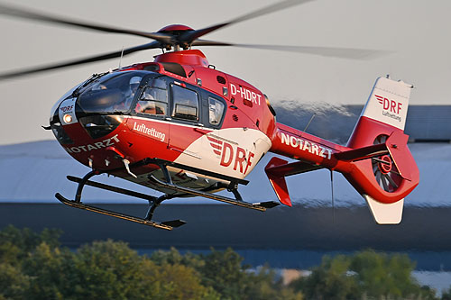 Hélicoptère de secours EC135 D-HDRT DRF Luftrettung