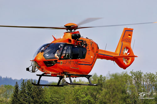 Hélicoptère H135 Luftrettung