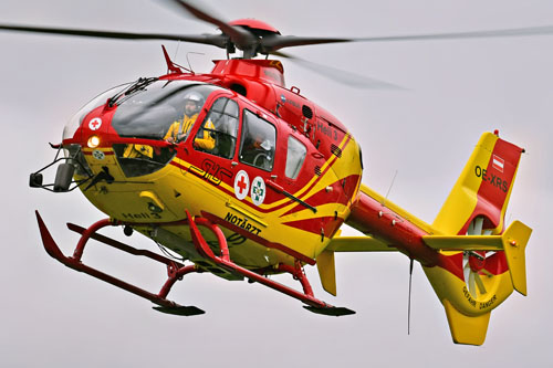 Hélicoptère de secours EC135 OE-XRS SHS Autriche