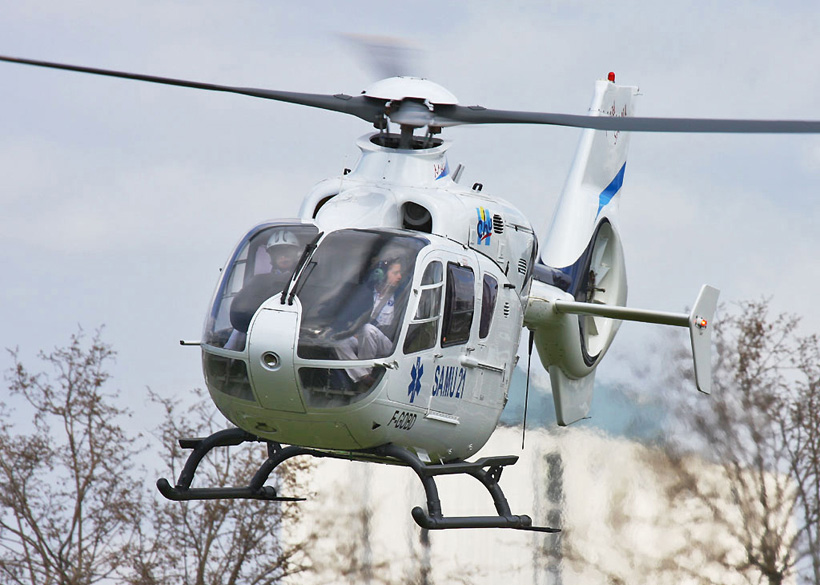 Hélicoptère EC135 du SAMU 21