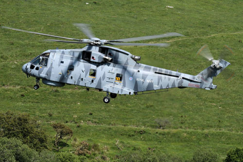 Hélicoptère AW101 Merlin HM2 ZH860 en camouflage gris tigré