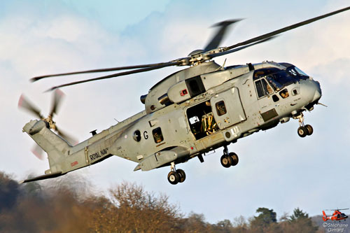 Hélicoptère AW101 Merlin HC4 Royal Navy