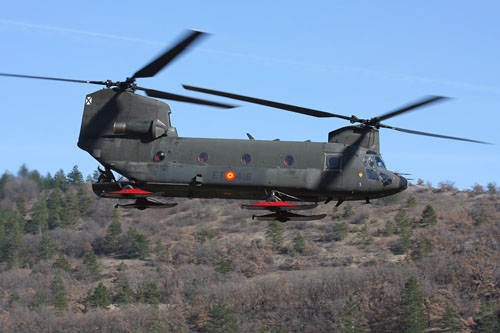 Hélicoptère CH47 Chinook