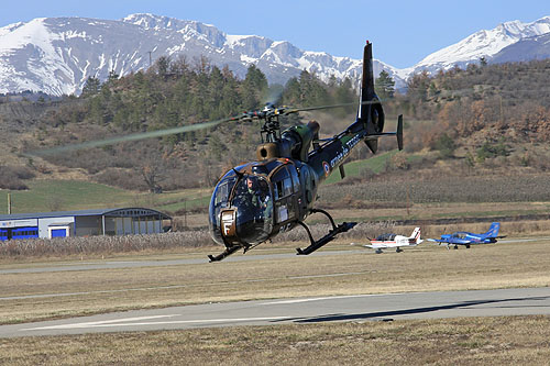 Hélicoptère SA342 Gazelle