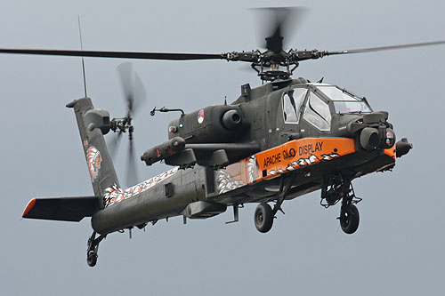 Hélicoptère AH64 Apache