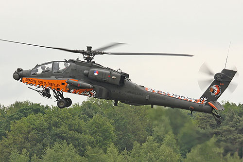 Hélicoptère AH64 Apache