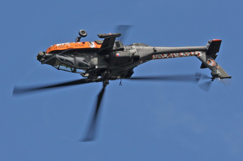 Hélicoptère AH64 Apache