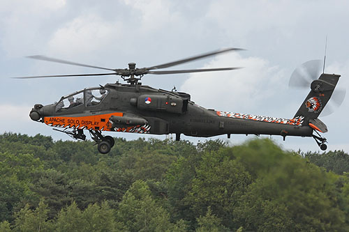 Hélicoptère AH64 Apache