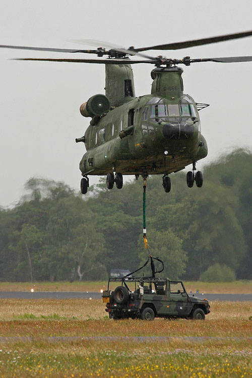 Hélicoptère CH47 Chinook