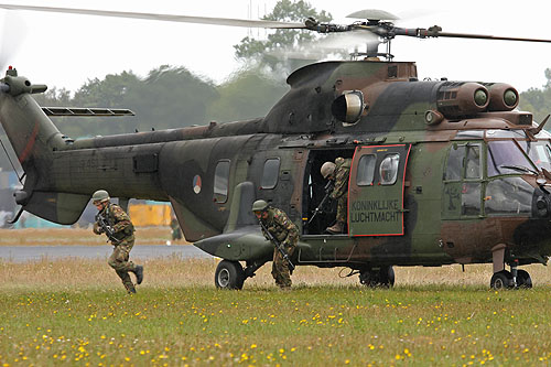 Hélicoptère AS532 Cougar de l'Armée de l'Air hollandaise (KLU)