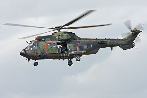 Hélicoptère AS532 Cougar de l'Armée de l'Air hollandaise (KLU)