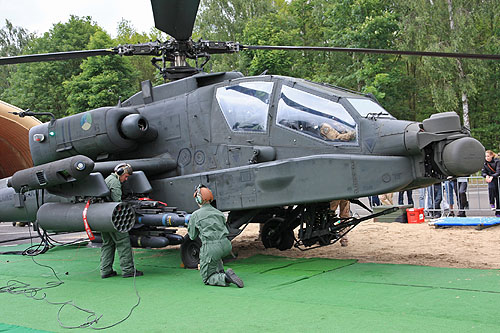 Hélicoptère AH64 Apache