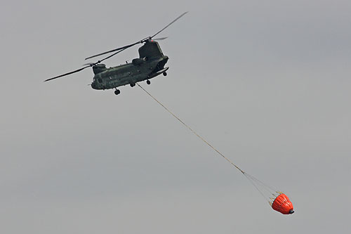 Hélicoptère CH47 Chinook