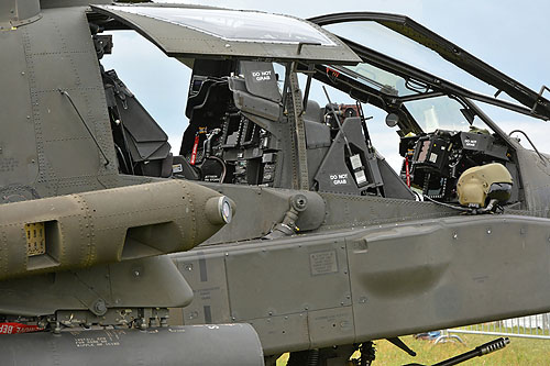 Hélicoptère AH64 Apache de l'armée de l'Air néerlandaise