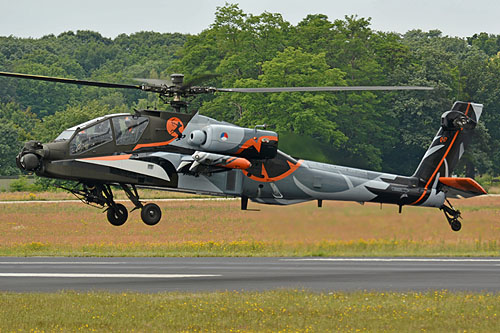 Hélicoptère AH64 Apache de l'armée de l'Air néerlandaise