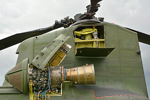 Hélicoptère CH47D Chinook KLU