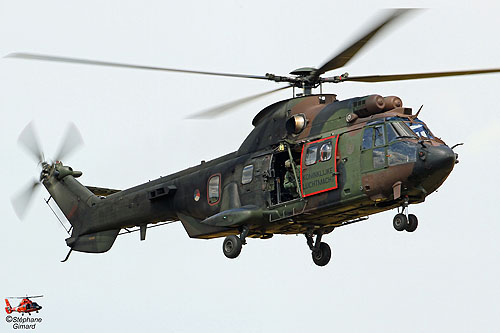 Hélicoptère AS532 Cougar KLU