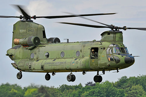 Hélicoptère CH47 Chinook KLU