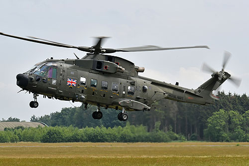 Hélicoptère AW101 Merlin UK