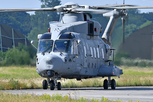 Hélicoptère AW101 Merlin Italie