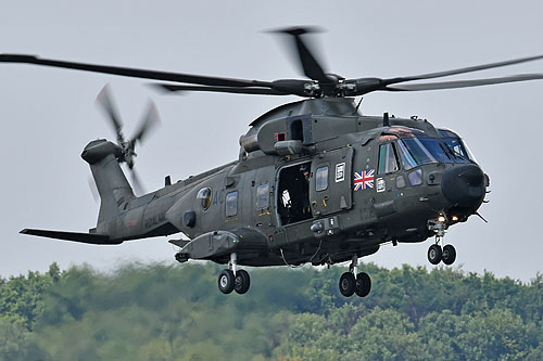 Hélicoptère AW101 Merlin UK