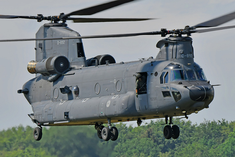 Hélicoptère CH47 Chinook KLU