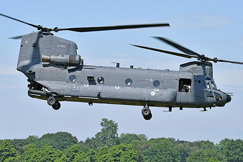 Hélicoptère CH47 Chinook KLU