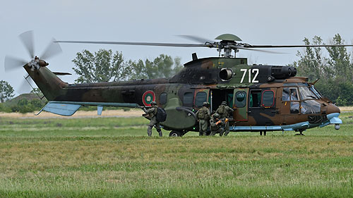 Hélicoptère AS532 Cougar Bulgarie