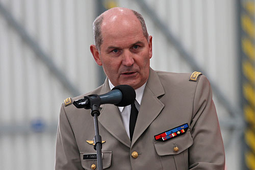 GDI Patrick TANGUY, Commandant l'Aviation Légère de l'Armée de Terre