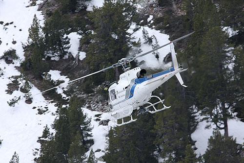 Hélicoptère AS350 B3 Ecureuil d'HeliMountains