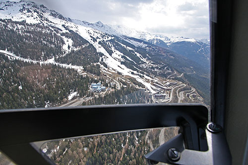 Hélicoptère AS350 B3 Ecureuil d'HeliMountains