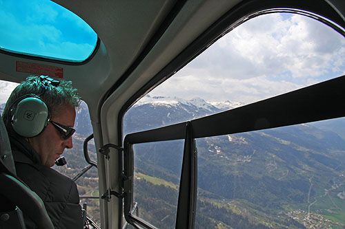 Hélicoptère AS350 B3 Ecureuil d'HeliMountains