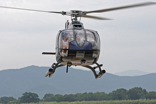 Hélicoptère EC130 B4 F-HOYA