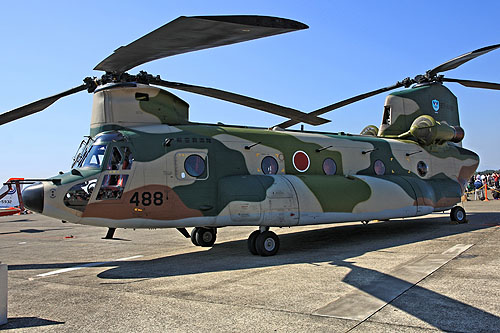 Hélicoptère CH47J Chinook JASDF