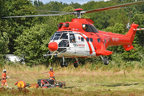 Hélicoptère AS332 SuperPuma HB-XVY d'HELISWISS INTERNATIONAL